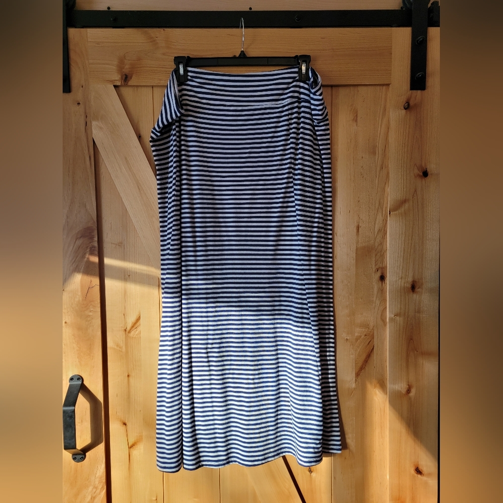 Blue/White striped long skirt